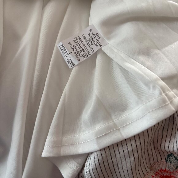 NWT size L Savanna Jane Womens Striped Sundress Embroidered Floral Boho Sleevele - Picture 11 of 11